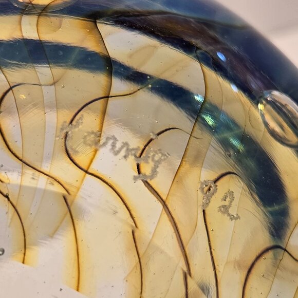 Dabanian Karnig Handblown Art Glass bowl Iridescent Gold & Blue Swirl Design w/T - Picture 8 of 9